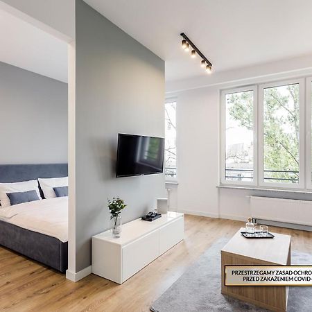S6 By Platinum Residence Warszawa Exteriör bild